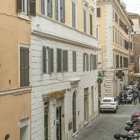 Daire Borgo Vittorio 20 Vatican Roma